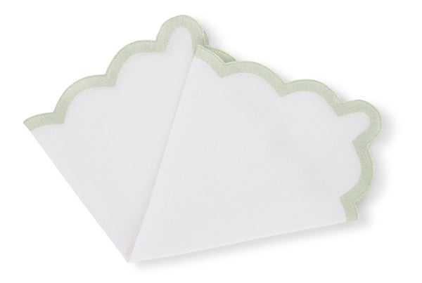 White Linen/Cotton Napkin with light Green Scallop Embroidered Edge (4)