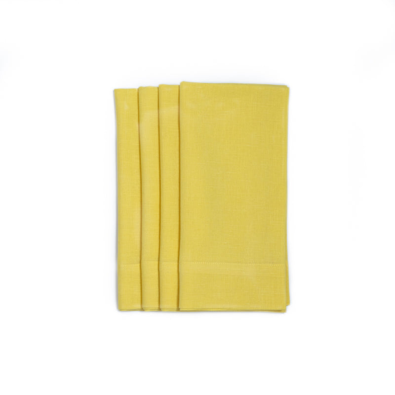 Yellow Napkin & Placemat Tablescape