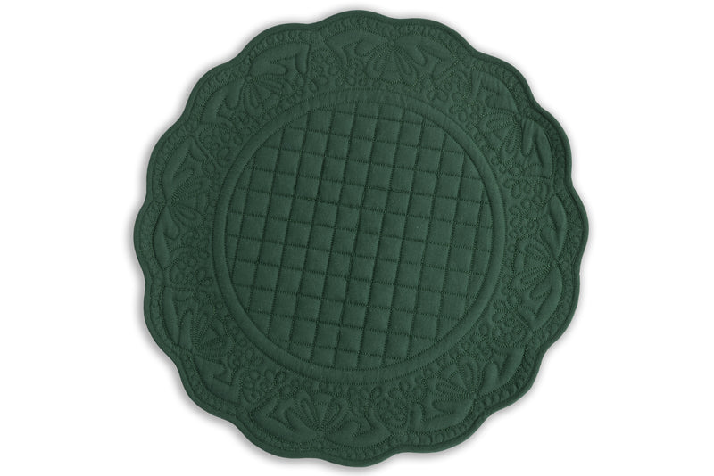 Merry and Bright Tablescape in a Box