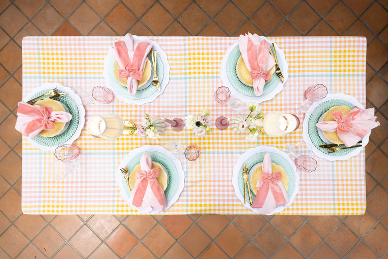 Maison Dînette Coral Check Tablecloth