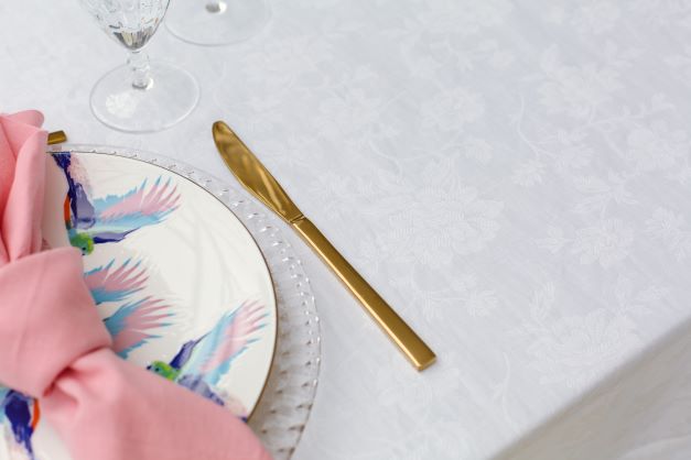 White Floral Jacquard Linen/Cotton Tablecloth